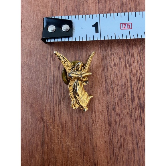 Jewelry - Vintage Gold Tone Guardian Angel Lapel Pin Winged Cherub Religious Brooch